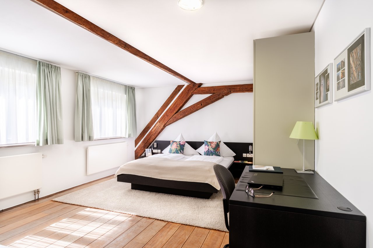 Immobilienfotografie Pforzheim – Außenansicht historisches Gebäude